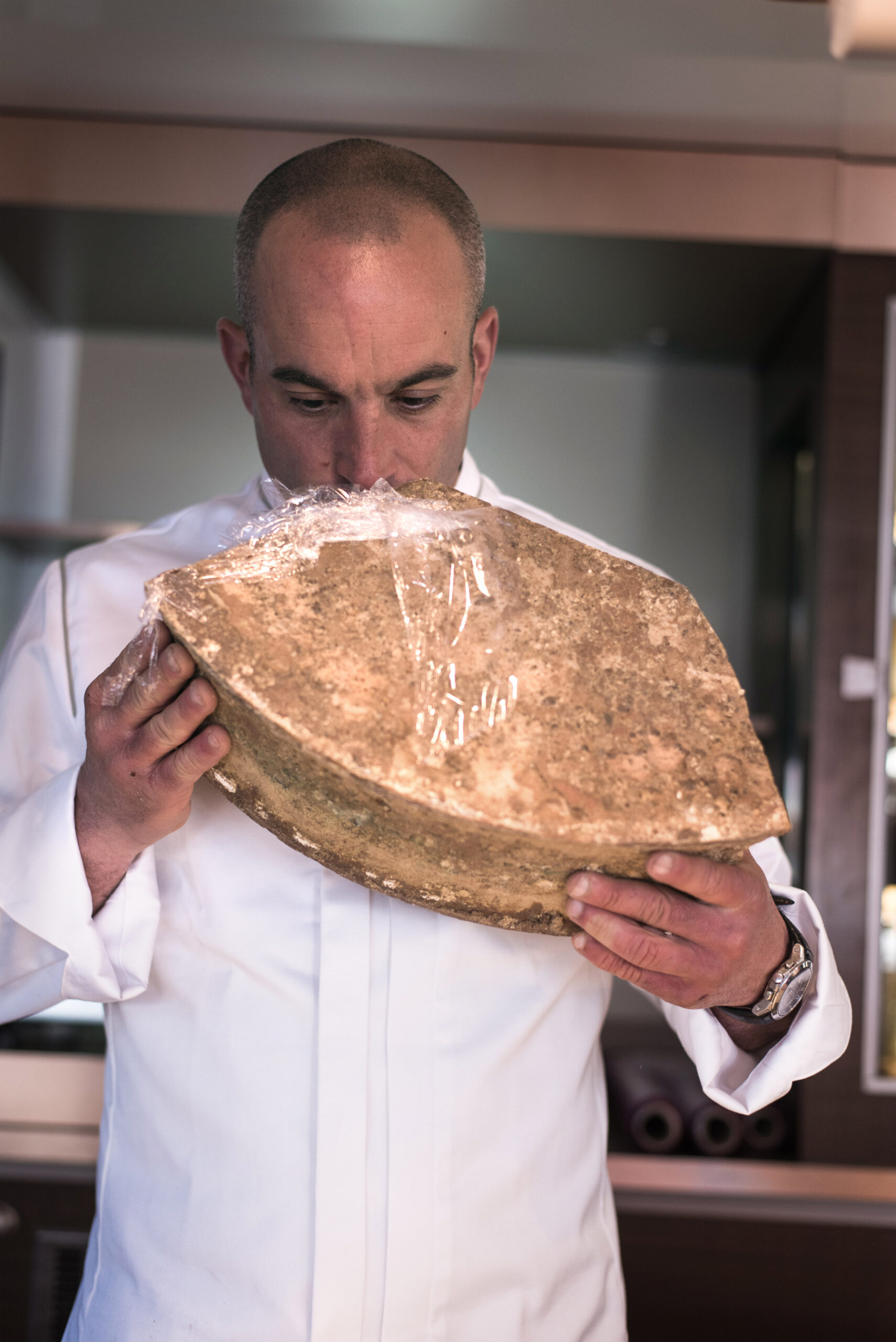 La chaleureuse cuisine au fromage, le sens de la convivialité et