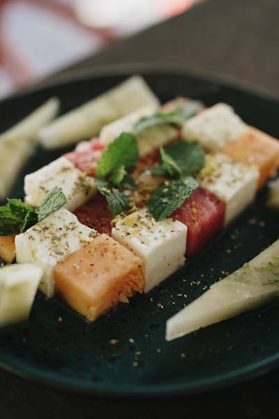 Quand feta, melon et pastèque jouent aux dames... Avec un invité surprise !